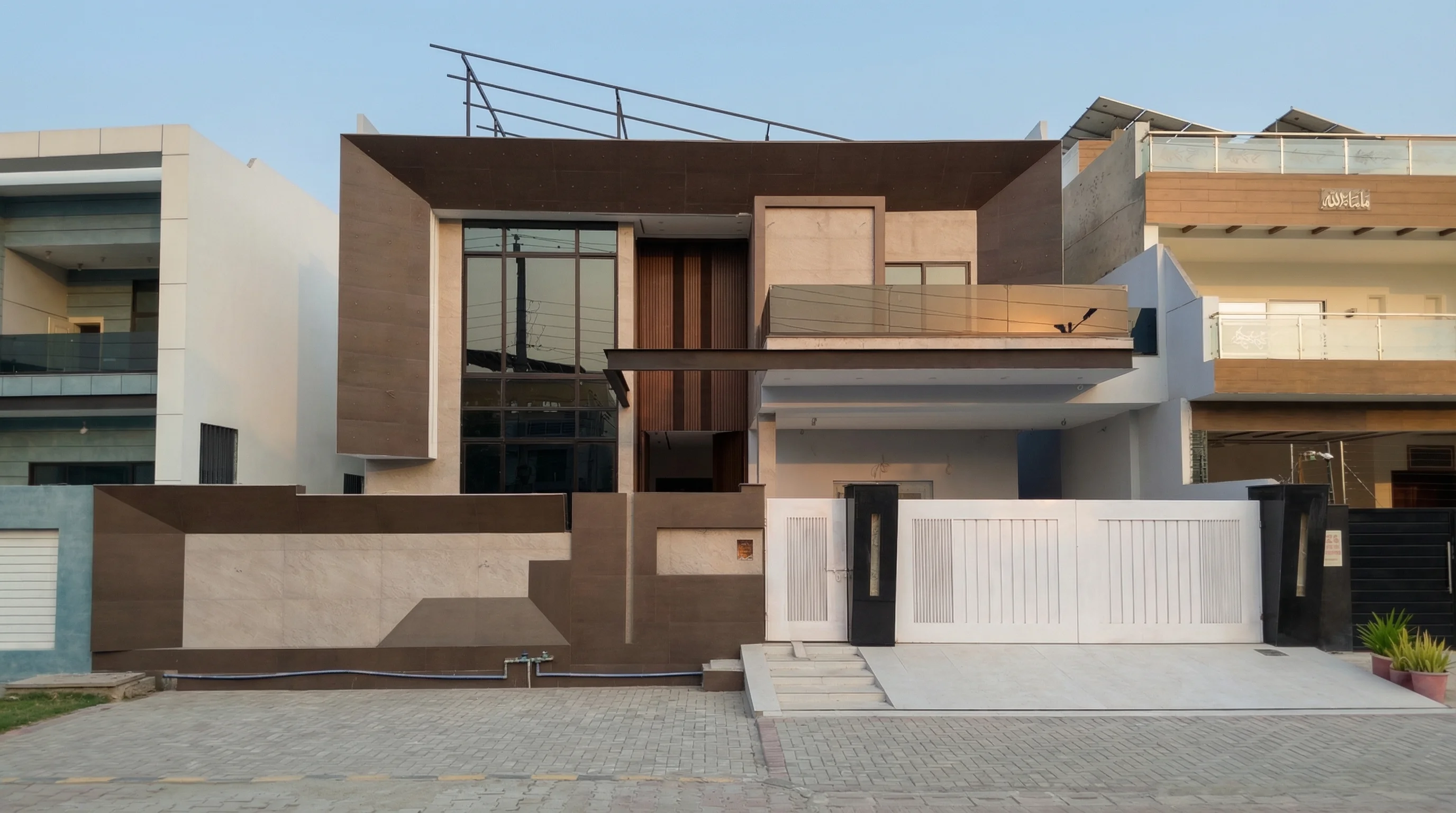 1 KANAL RESIDENTIAL (Plot 413) gallery image 2