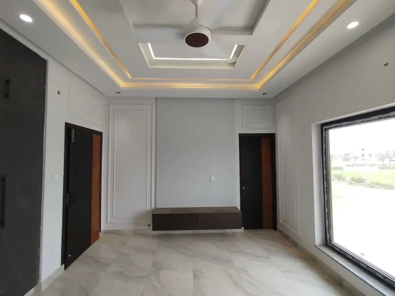 10 MARLA RESIDENTIAL (Plot 278) gallery image 15