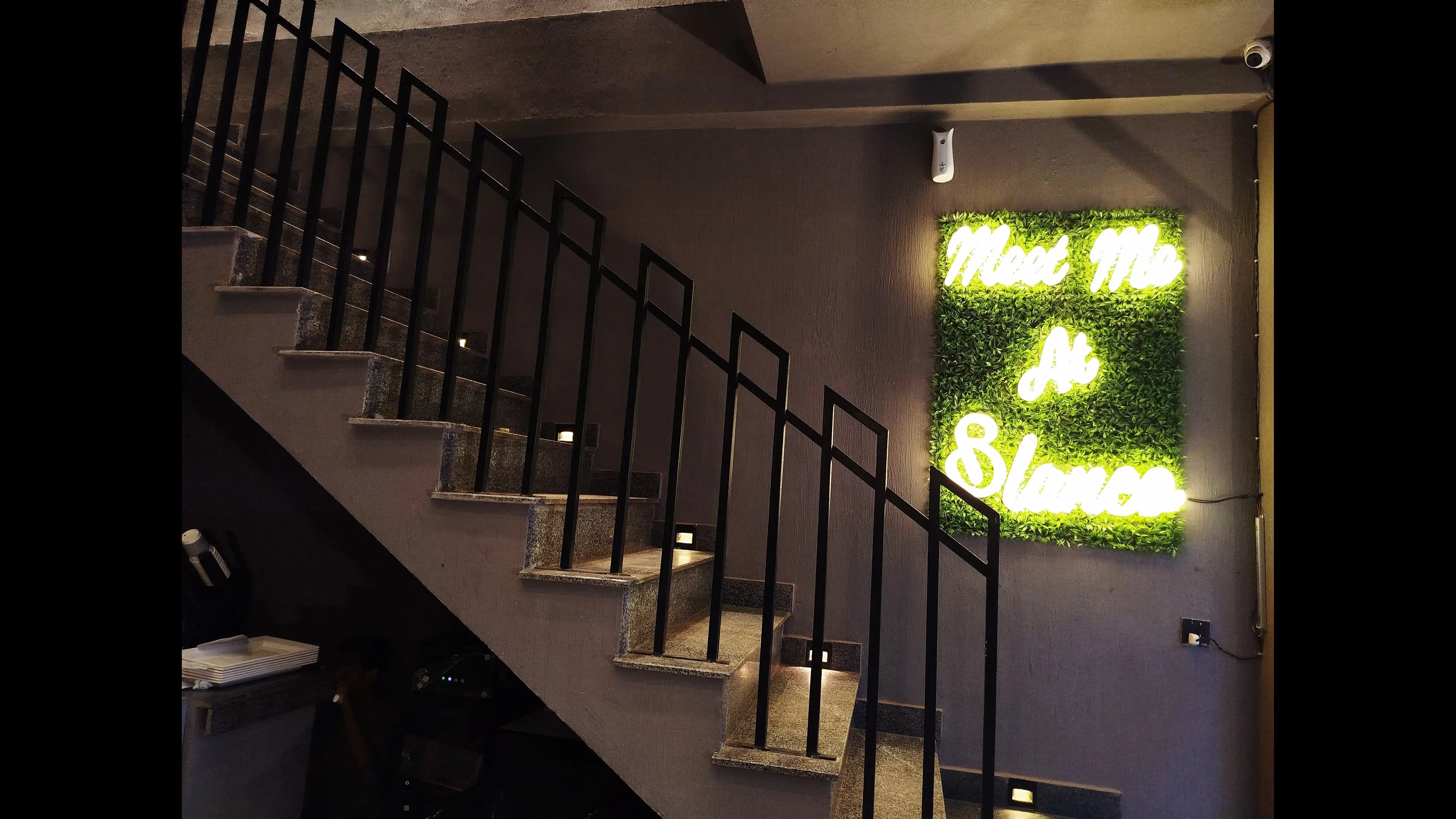 BLANCO CAFE gallery image 11