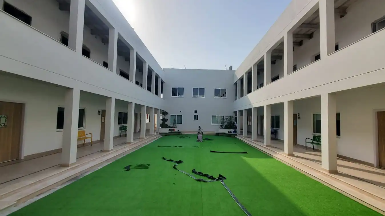 BLOOMFEILD SCHOOL gallery image 7