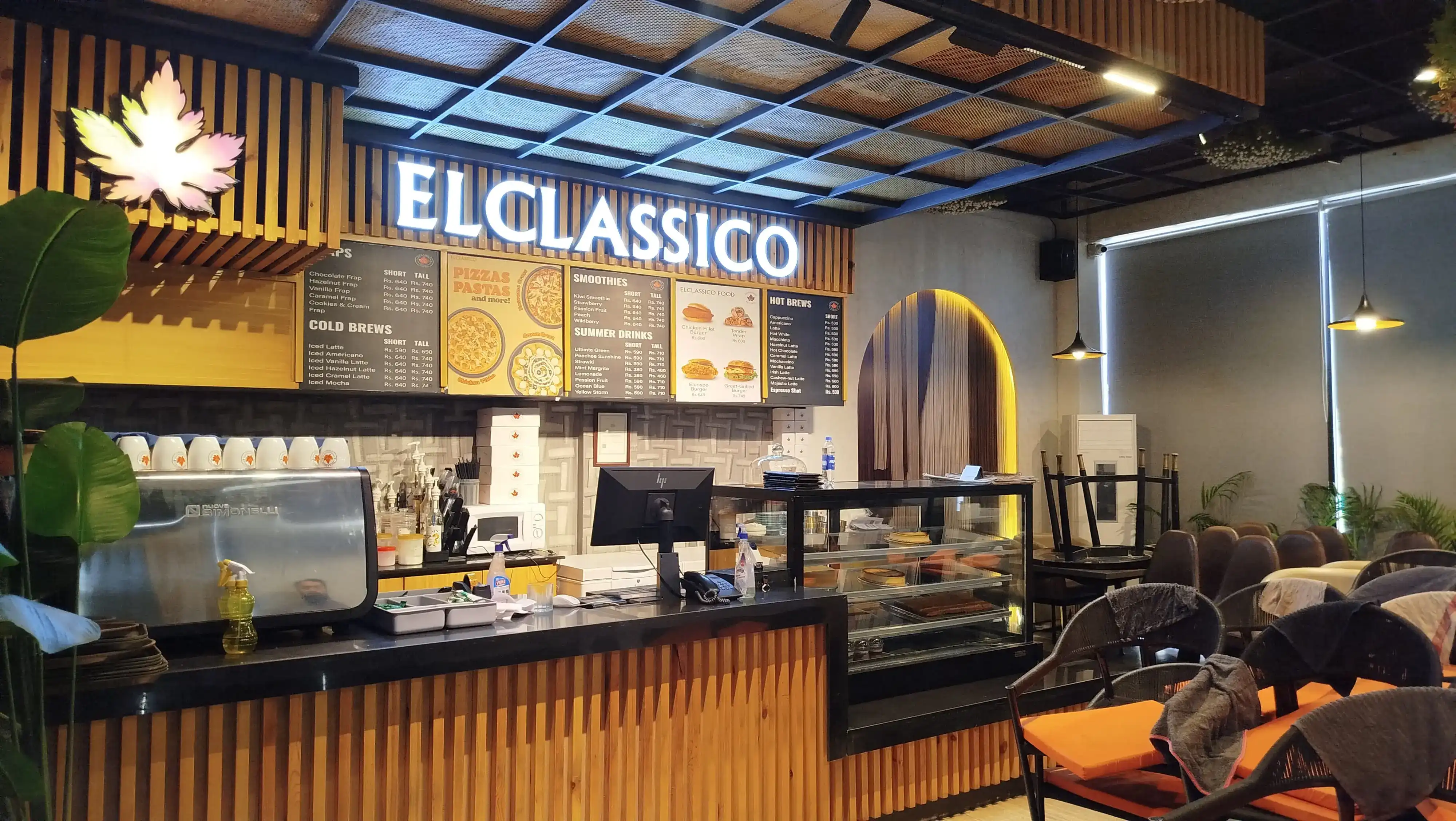 El Classico RESTAURANT gallery image 12