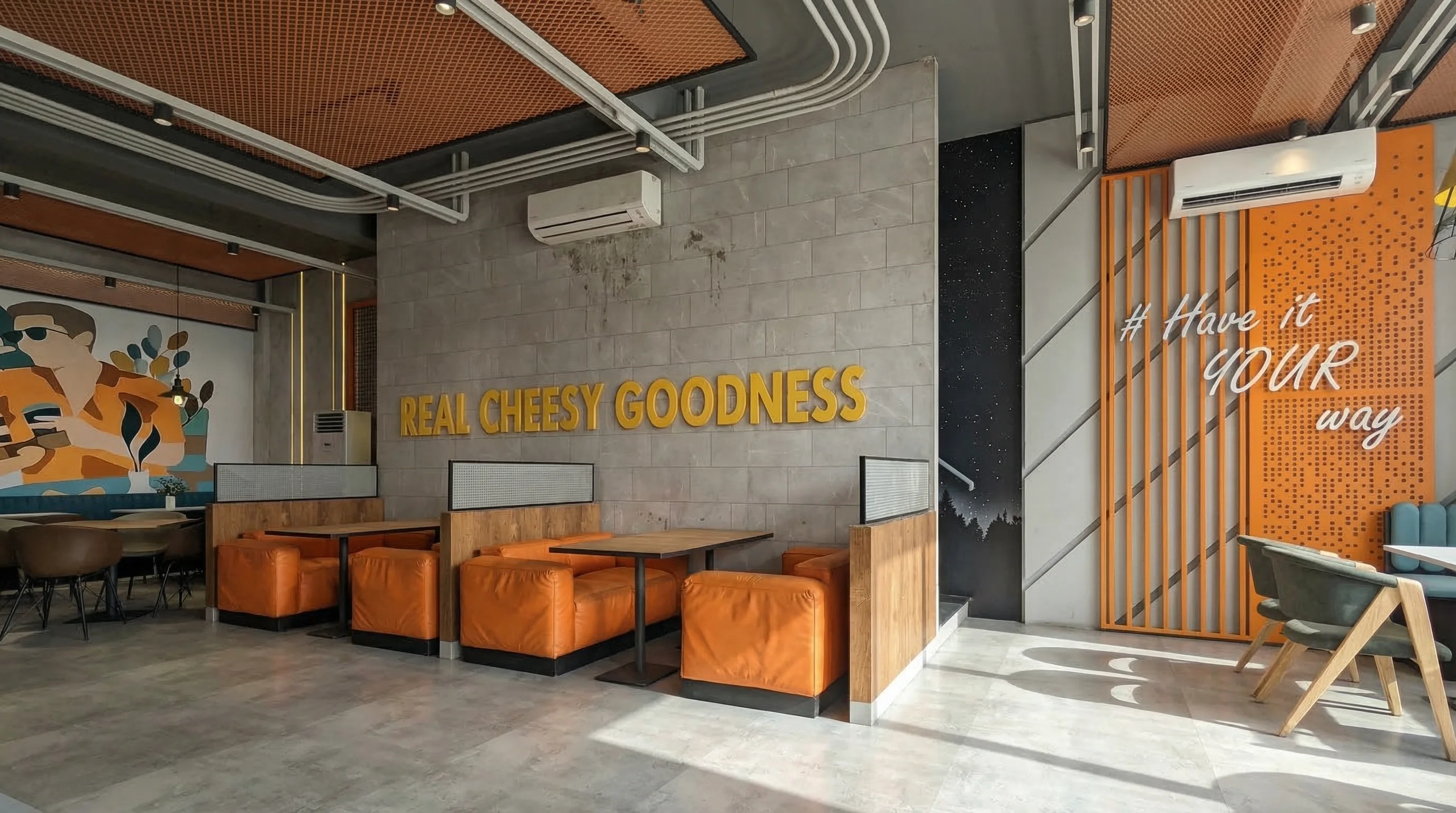 RICHEESE RESTAURANT gallery image 5